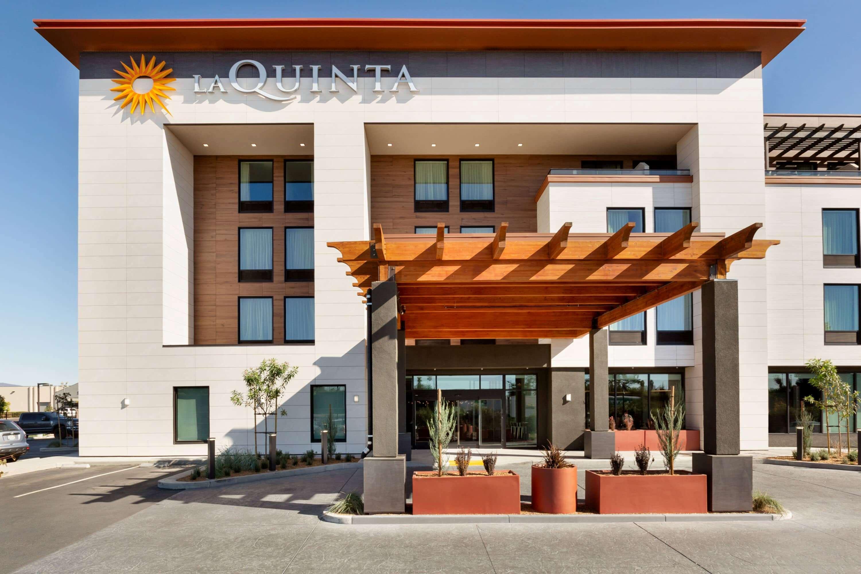 La Quinta Inn & Suites By Wyndham Santa Rosa Sonoma Exterior foto